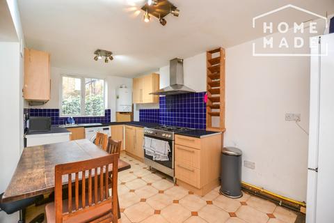 4 bedroom terraced house to rent, Marmount Road, SE15 5TE