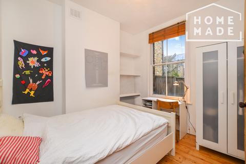 4 bedroom terraced house to rent, Marmount Road, SE15 5TE