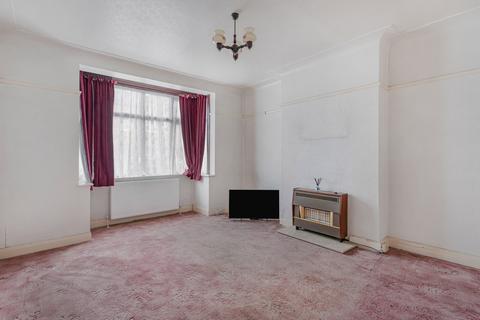 3 bedroom terraced house for sale, Gatton Road, London, SW17