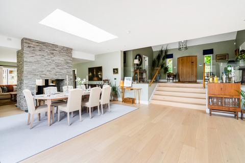 5 bedroom detached house for sale, Remenham Hill Henley-On-Thames, Oxfordshire, RG9 3HN