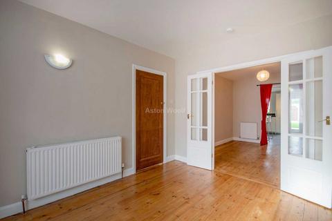 3 bedroom detached house for sale, Clandon Drive, Carrington