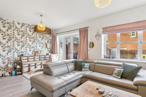 3 bedroom semi-detached house for sale, Steeple Gardens