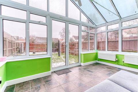 3 bedroom semi-detached house for sale, Millers Drive, Diss IP21