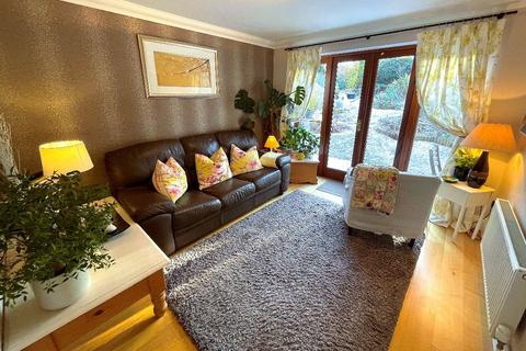 4 bedroom detached house for sale, ASPREYS, OLNEY
