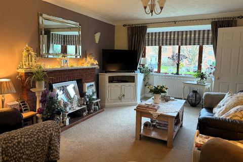 4 bedroom detached house for sale, ASPREYS, OLNEY