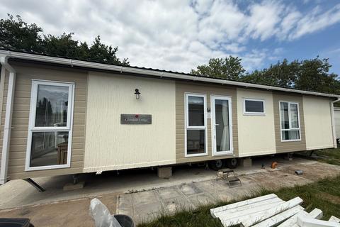 undefined, Church Laneham DN22