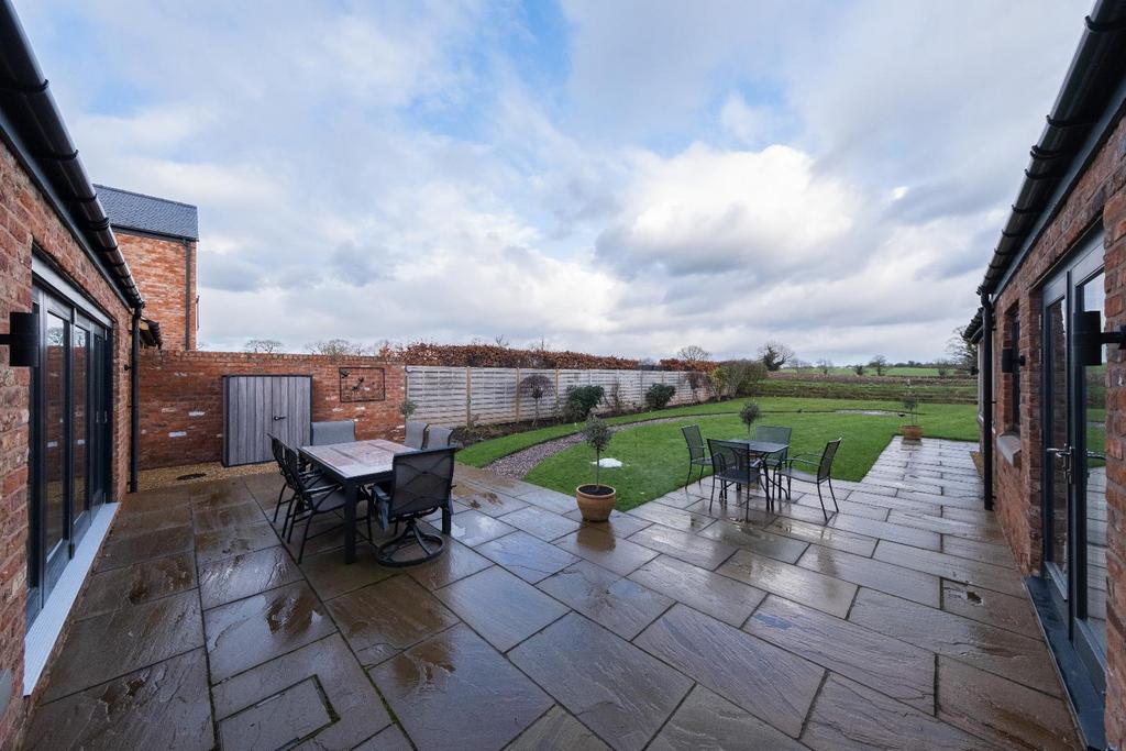 5 Horton Hall Barns-034.jpg