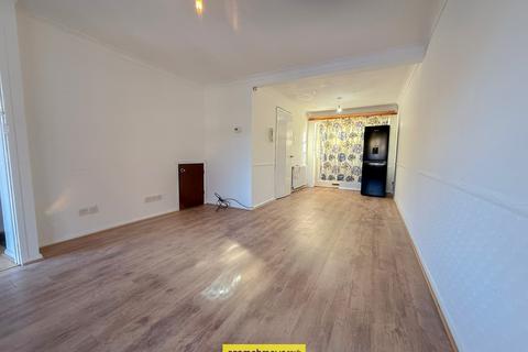 undefined, Dorrington Close Luton LU3 1XR