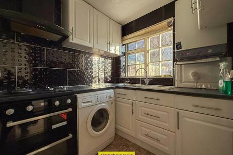 undefined, Dorrington Close Luton LU3 1XR