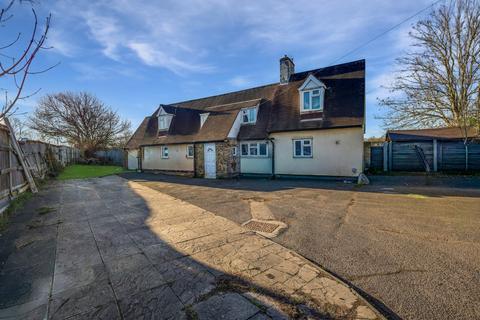 undefined, Nevendon Road, Wickford, Essex, SS12