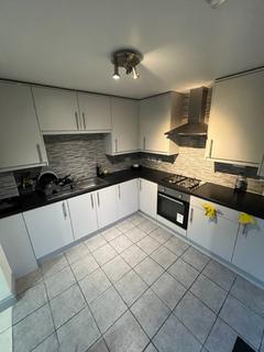1 bedroom in a house share to rent, Faggs Road, Feltham TW14