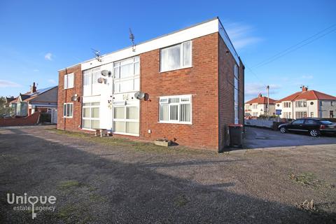 1 bedroom apartment for sale, Langdale Court,  Fleetwood, FY7