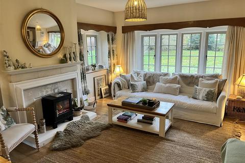 undefined, High Street, Shipton-Under-Wychwood, Chipping Norton