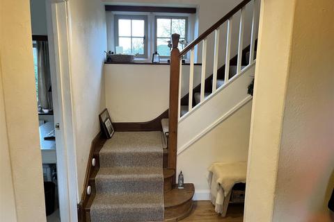undefined, High Street, Shipton-Under-Wychwood, Chipping Norton