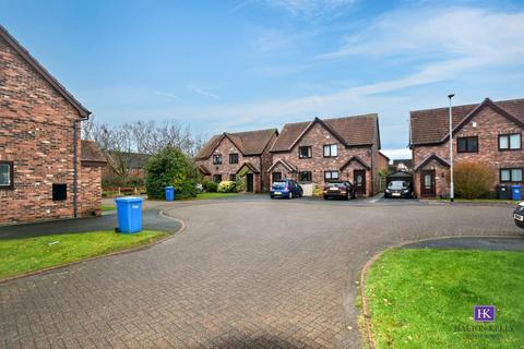 2 bedroom semi-detached house for sale, Woodhall Close, Great Sankey WA5