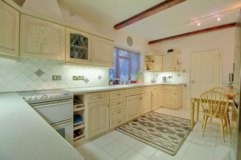 4 bedroom detached house for sale, Wokingham RG40