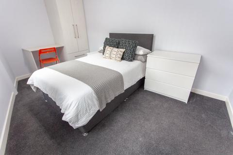 undefined, Holt Road, L7 2PR,