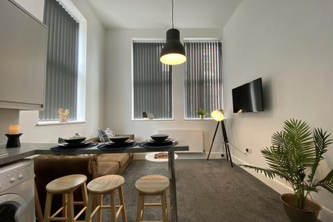 undefined, Holmes Street, L8 0RH,