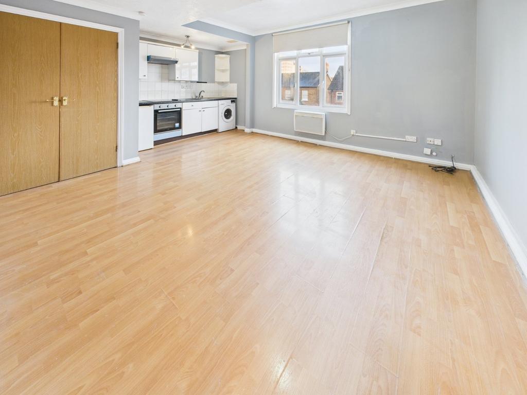 Living/Bedroom