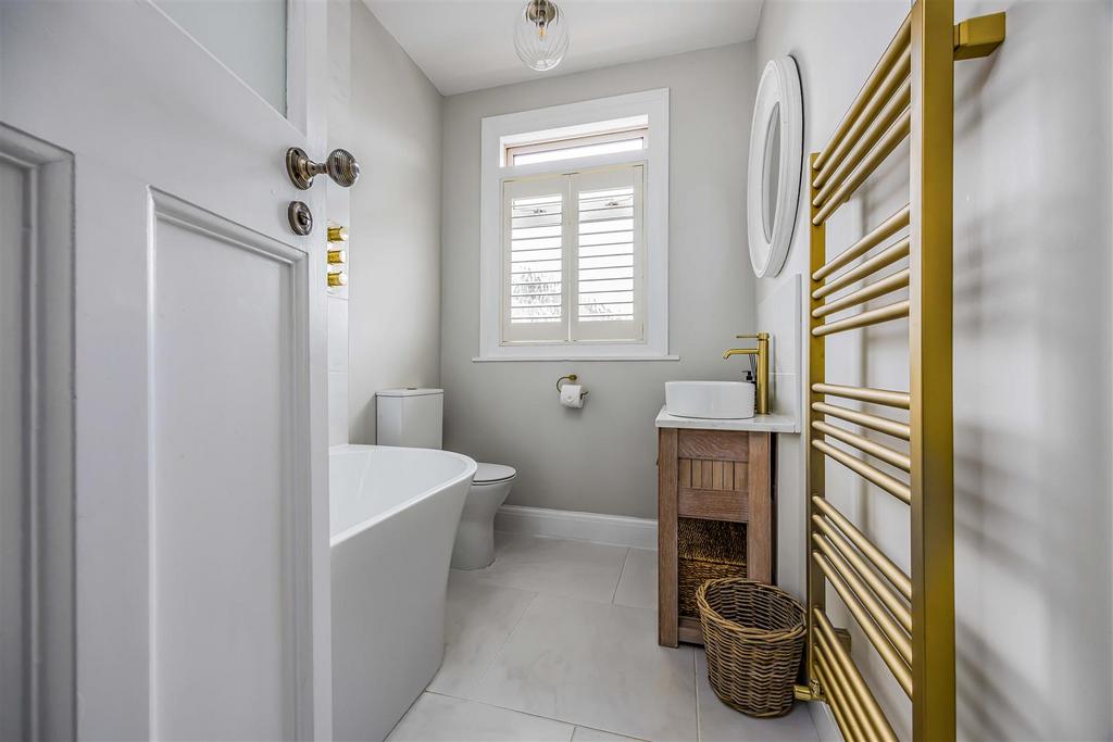 11 Torrington Road, Portsmouth-Small-Portico Market