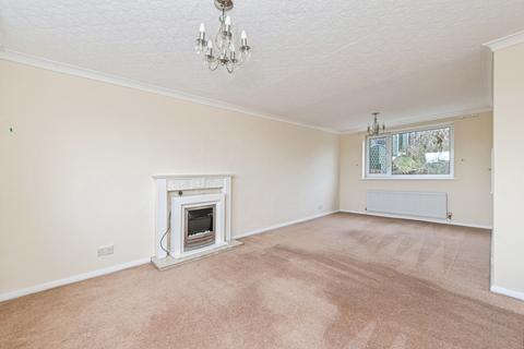 3 bedroom semi-detached house for sale, Knaresborough Drive, West Yorkshire HD2