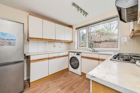 3 bedroom semi-detached house for sale, Knaresborough Drive, West Yorkshire HD2