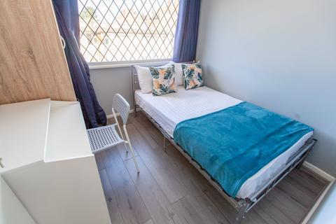 undefined, Great Newton Street, L3 5RP,