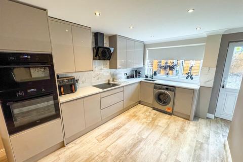 3 bedroom terraced house for sale, Orkney Walk, Corby NN17