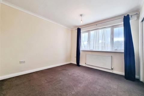2 bedroom maisonette to rent, Scott Avenue, Gillingham ME8