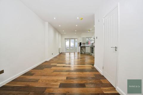 5 bedroom terraced house for sale, Faircross Avenue, Barking, IG11