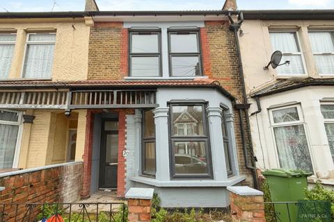 5 bedroom terraced house for sale, Faircross Avenue, Barking, IG11