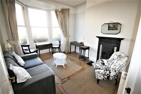 1 bedroom flat to rent, Bedford Square, Brighton