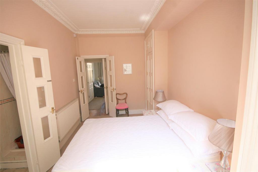 Bedroom.jpg