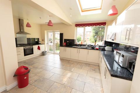 undefined, Ash Gardens, Leeds LS6