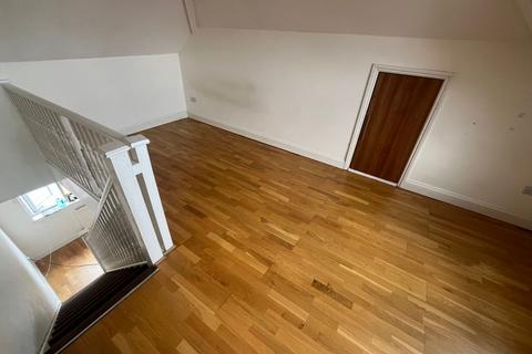 1 bedroom flat to rent, Greenford Road, UB6 8RF