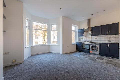 2 bedroom flat to rent, Conway Road, Cardiff CF11