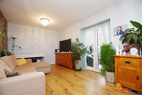 undefined, Rylands Way, Swindon SN4