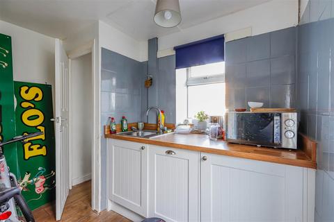 3 bedroom terraced house for sale, Lombard Street, Barry