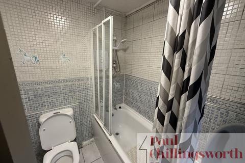 2 bedroom terraced house to rent, St. Michaels Road, Coventry, CV2 4EL
