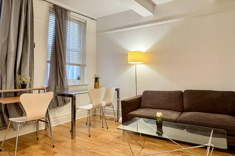 undefined, Printers Inn Court, London EC4A
