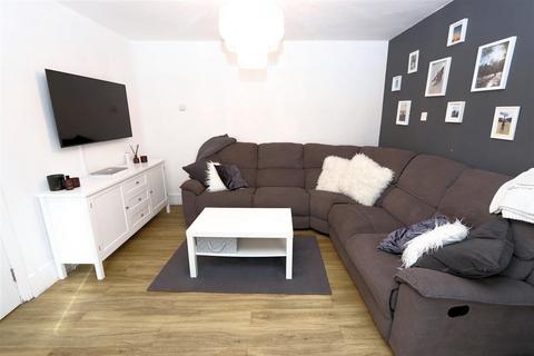 undefined, Mount Road, Theydon Garnon