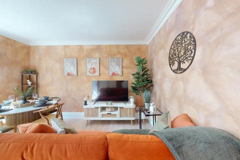 2 bedroom flat to rent, Caledonian Road, London N1