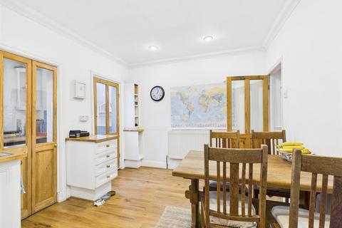 undefined, Edward Road, Coulsdon CR5