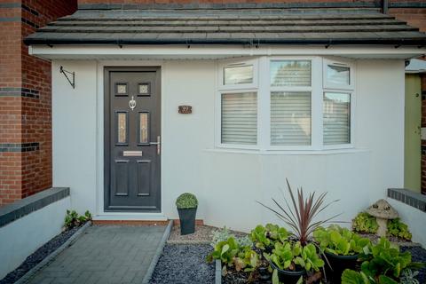 3 bedroom end of terrace house for sale, Clifton Street, Stourbridge DY8