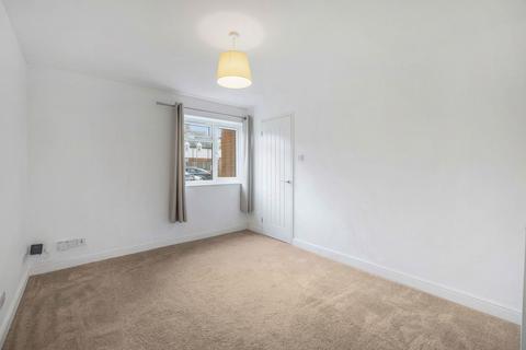 2 bedroom end of terrace house for sale, Keats Close, Lincoln LN2
