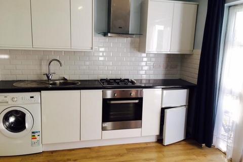 undefined, Lampton Road, Hounslow TW3