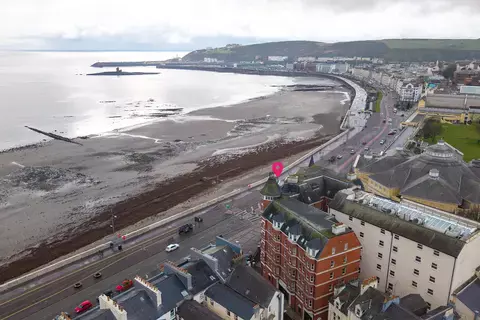 2 bedroom apartment for sale, Apartment 32, Central Apartments, Douglas