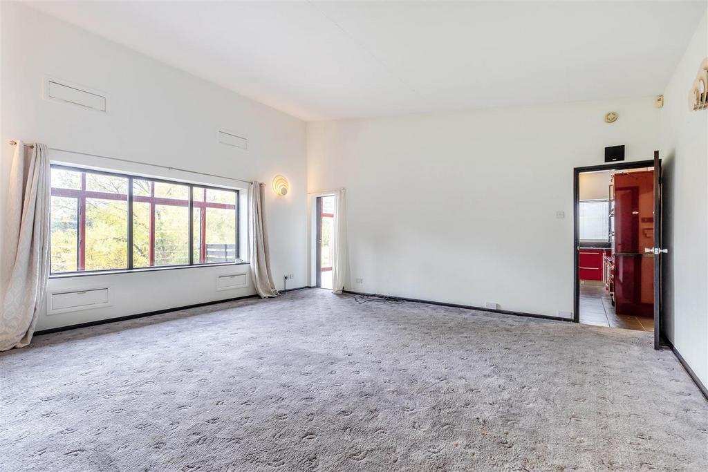 8666455-interior06.jpg
