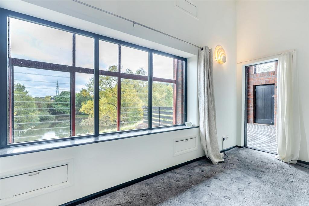 8666455-interior09.jpg