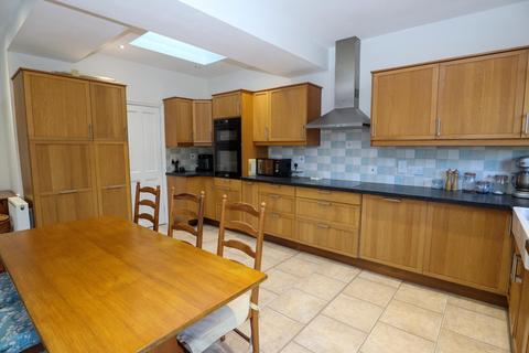 undefined, Windermere Road, Coulsdon